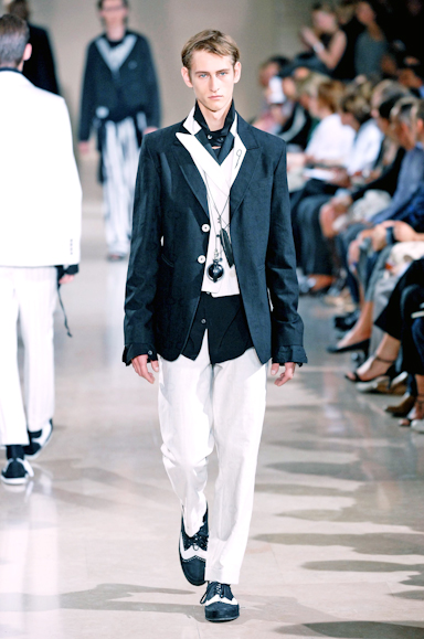 desfiles-anndemeulemeester-parisverao2008rtw-119