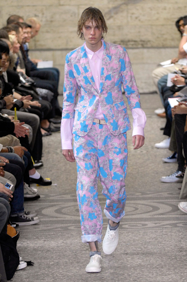 desfiles-commedesgarcons-parisverao2008rtw-130