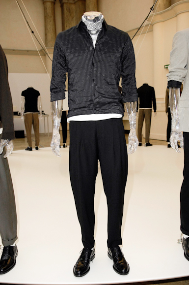 desfiles-givenchy-parisverao2008men-120