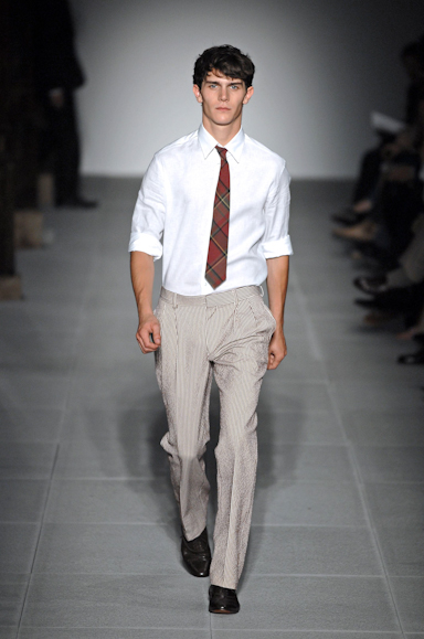 desfiles-hermes-parisverao2008men-119
