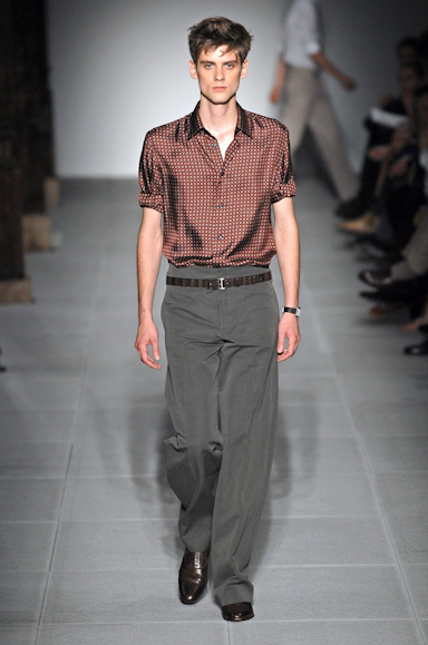 desfiles-hermes-parisverao2008men-121