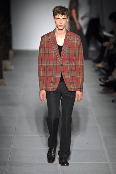 desfiles-hermes-parisverao2008men-123
