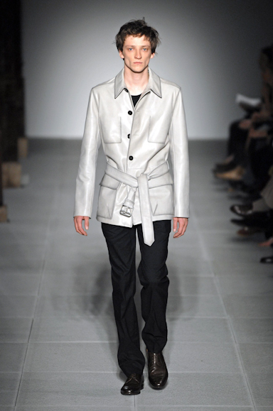 desfiles-hermes-parisverao2008men-128