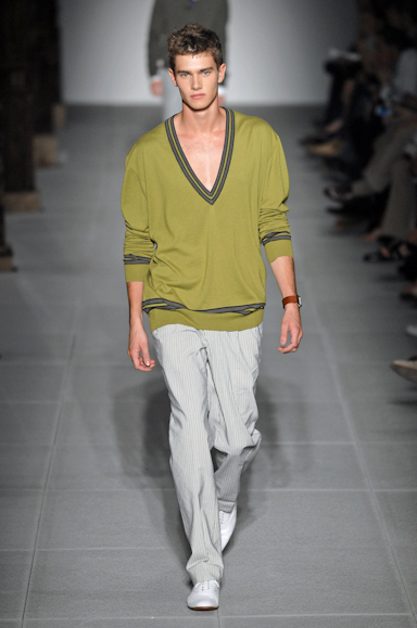 desfiles-hermes-parisverao2008men-136