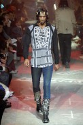 desfiles-johngalliano-parisverao2008men-133