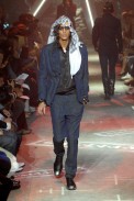 desfiles-johngalliano-parisverao2008men-134