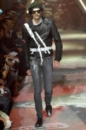 desfiles-johngalliano-parisverao2008men-144