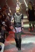desfiles-johngalliano-parisverao2008men-161
