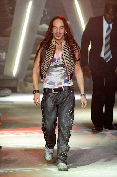 desfiles-johngalliano-parisverao2008men-165