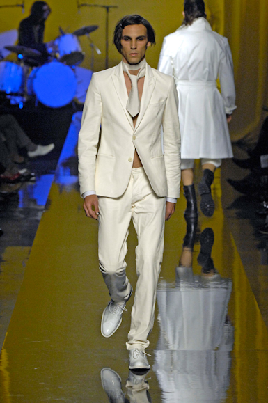 desfiles-jpgaultier-parisverao2008men-112