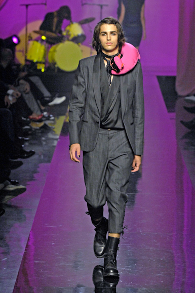 desfiles-jpgaultier-parisverao2008men-134