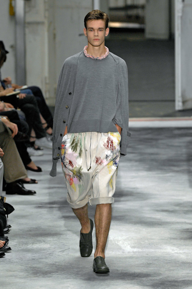desfiles-ysl-parisverao2008men-118