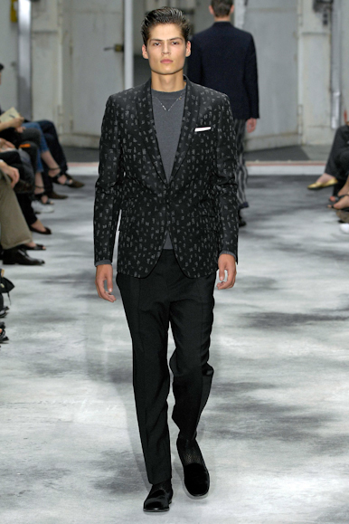 desfiles-ysl-parisverao2008men-133