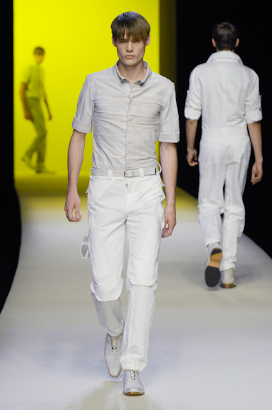 desfiles-thierrymugler-parisverao2008men-102