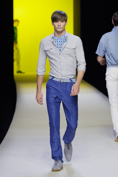 desfiles-thierrymugler-parisverao2008men-105