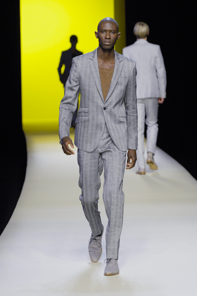 desfiles-thierrymugler-parisverao2008men-110