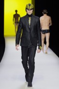 desfiles-thierrymugler-parisverao2008men-134