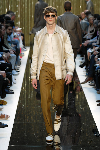 desfiles-louisvuitton-parisverao2008men-121