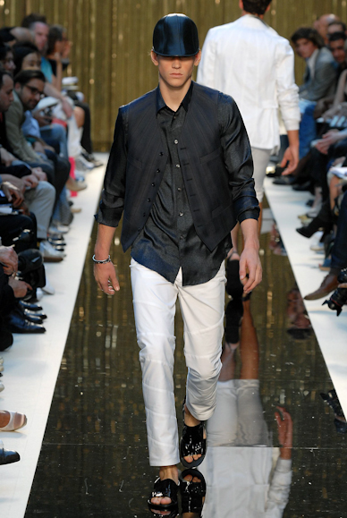 desfiles-louisvuitton-parisverao2008men-129