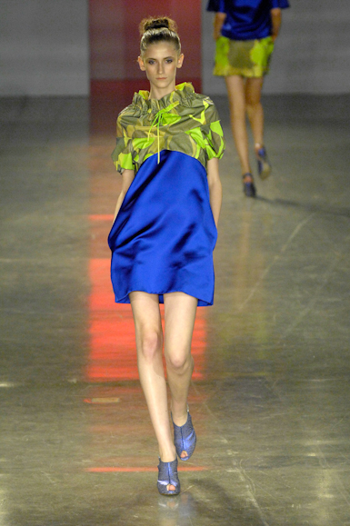 desfiles-zigfreda-saopauloverao2008rtw-129
