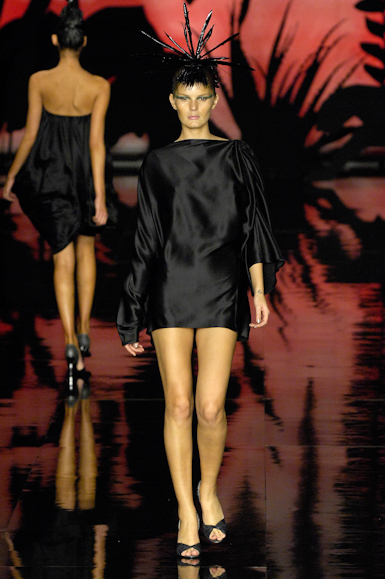 desfiles-andrelima-saopauloverao2008rtw-101