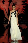 desfiles-andrelima-saopauloverao2008rtw-113