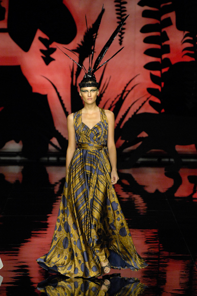 desfiles-andrelima-saopauloverao2008rtw-114