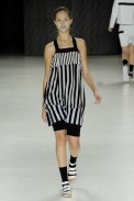 desfiles-carlotajoakina-saopauloverao2008rtw-102