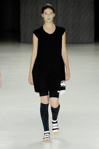 desfiles-carlotajoakina-saopauloverao2008rtw-105