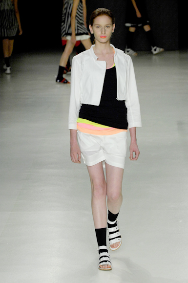 desfiles-carlotajoakina-saopauloverao2008rtw-110