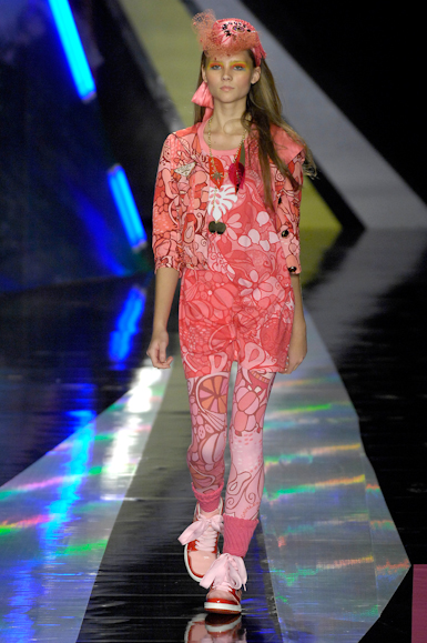 desfiles-cavalera-saopauloverao2008rtw-104
