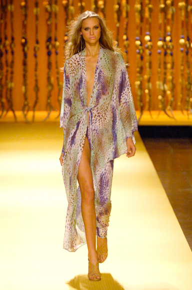 desfiles-ciamaritma-saopauloverao2008rtw-138