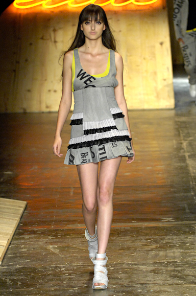 desfiles-ellus-saopauloverao2008rtw-106