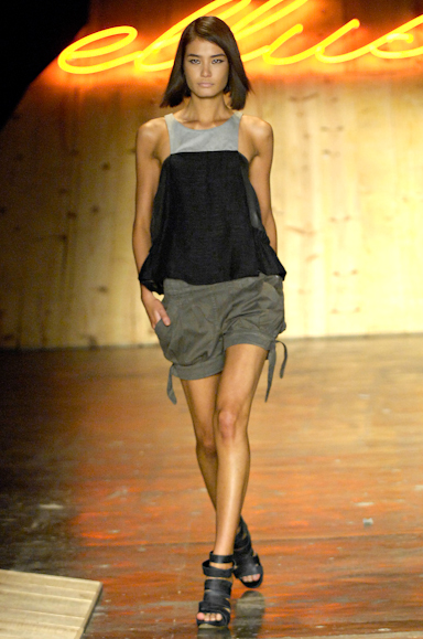 desfiles-ellus-saopauloverao2008rtw-116