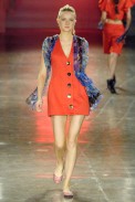 desfiles-fabiabercsek-saopauloverao2008rtw-109