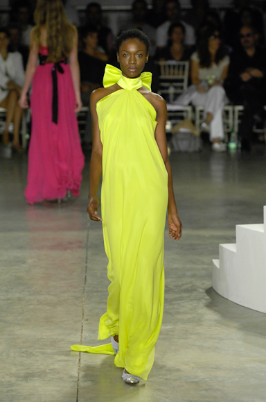 desfiles-fausehaten-saopauloverao2008rtw-126