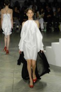 desfiles-fausehaten-saopauloverao2008rtw-137