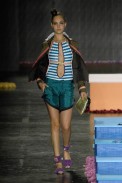 desfiles-erikaikezili-saopauloverao2008rtw-105