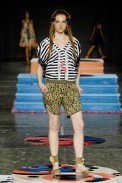 desfiles-erikaikezili-saopauloverao2008rtw-111