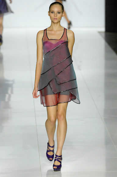 desfiles-giselenasser-saopauloverao2008rtw-109