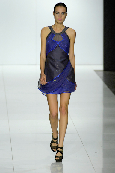 desfiles-giselenasser-saopauloverao2008rtw-111