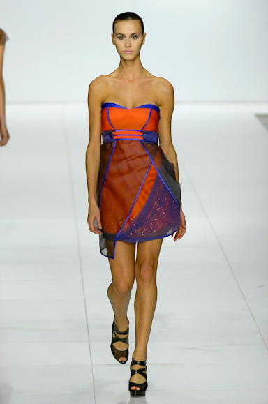 desfiles-giselenasser-saopauloverao2008rtw-113