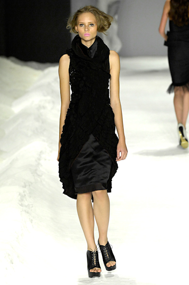 desfiles-samuelcirnansck-saopauloverao2008rtw-102