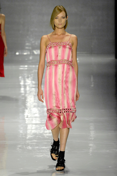 desfiles-reinaldolourenco-saopauloverao2008rtw-128