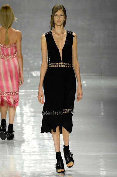 desfiles-reinaldolourenco-saopauloverao2008rtw-129
