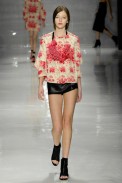 desfiles-reinaldolourenco-saopauloverao2008rtw-133