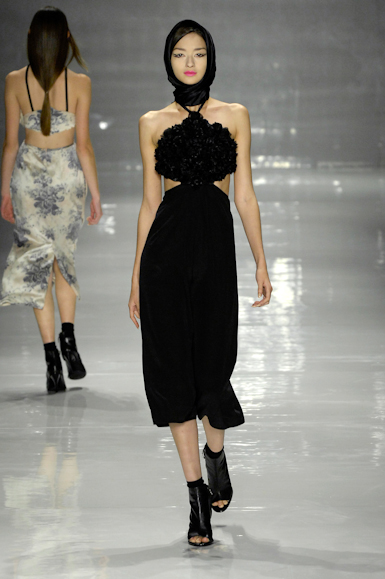 desfiles-reinaldolourenco-saopauloverao2008rtw-136