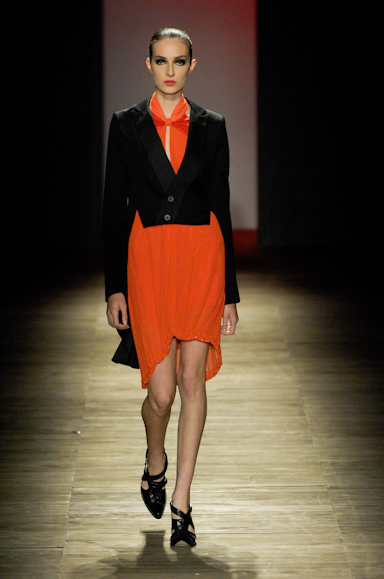 desfiles-herchcovich-saopauloverao2008rtw-105