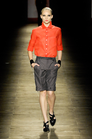 desfiles-herchcovich-saopauloverao2008rtw-106