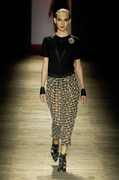 desfiles-herchcovich-saopauloverao2008rtw-113
